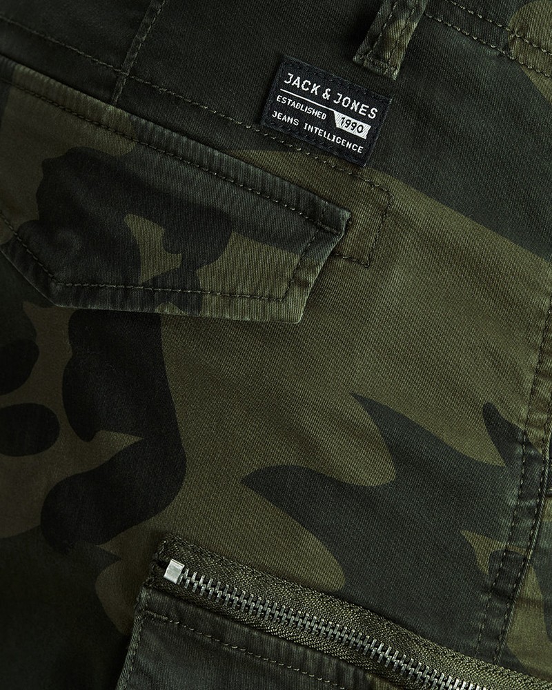 jack and jones camo cargo pants