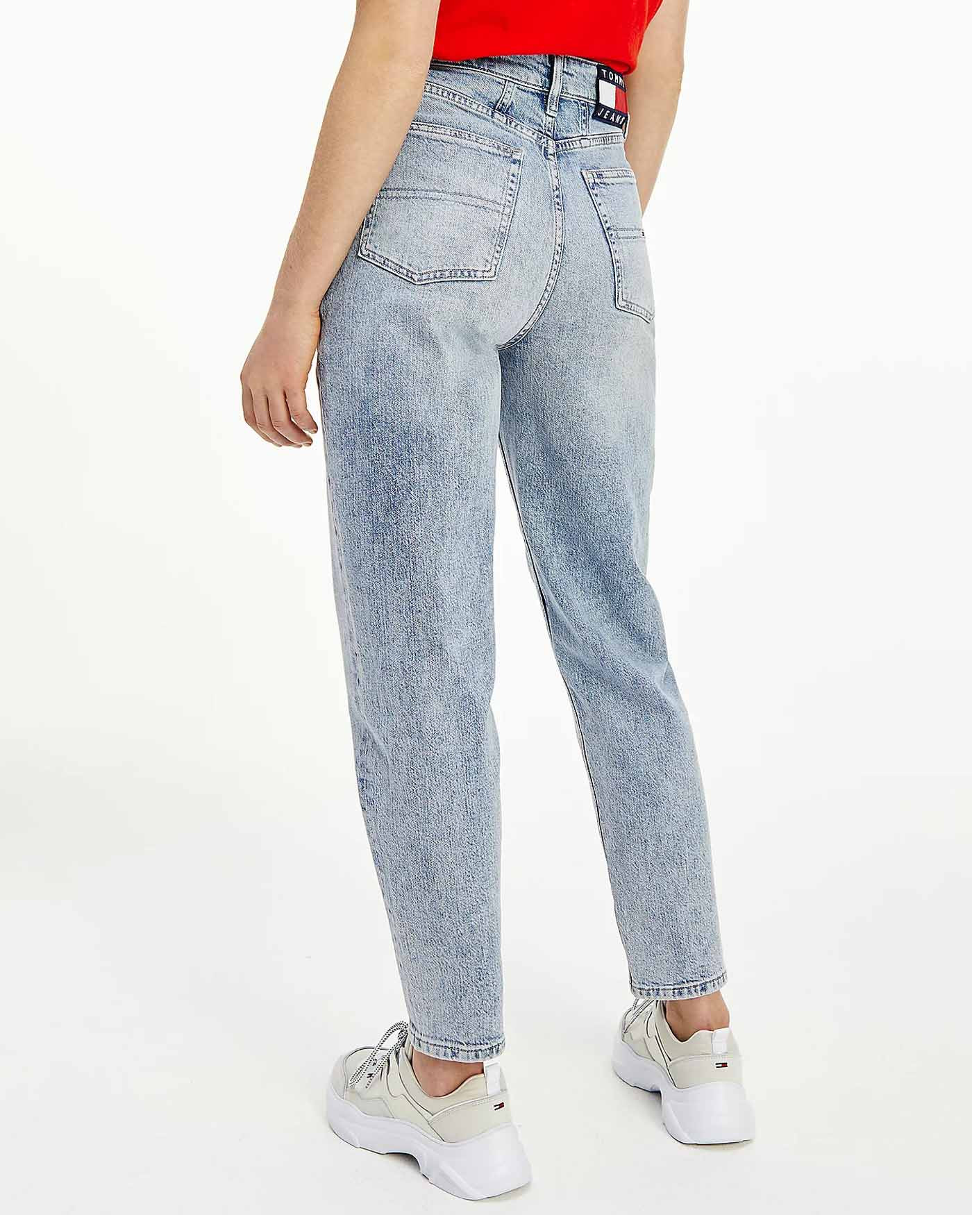 TOMMY HILFIGER MOM ULTRA HIGH RISE TAPERED JEANS DW0DW09888