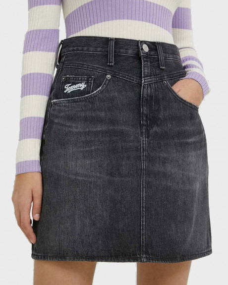 TOMMY HILFIGER WOMEN'S DENIM MOM SKIRT - DW0DW14847