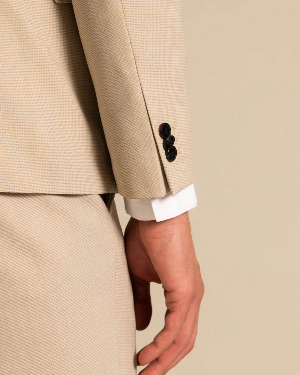 Best Brands for Women's Business Suits A Comprehensive Guide to