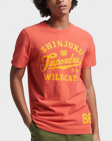 SUPERDRY ΑΝΔΡΙΚΗ ΜΠΛΟΥΖΑ ΣΕ ΚΑΝΟΝΙΚΗ ΕΦΑΡΜΟΓΗ 100% ΒΑΜΒΑΚΙ - M1011469A