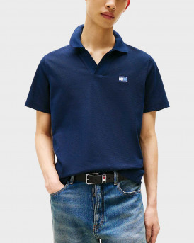 TOMMY JEANS SKIPPER COLLAR ΑΝΔΡΙΚΗ ΚΟΝΤΟΜΑΝΙΚΗ ΠΟΛΟ ΜΠΛΟΥΖΑ - DM0DM21657 - ΜΠΛΕ