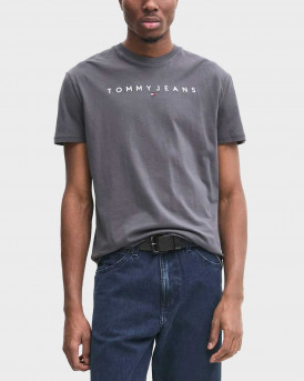 TOMMY JEANS TJM LINEAR LOGO ΑΝΔΡΙΚΗ ΚΟΝΤΟΜΑΝΙΚΗ ΜΠΛΟΥΖΑ - DM0DM20744 - ΑΝΘΡΑΚΙ