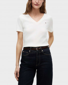 TOMMY HILFIGER ΓΥΝΑΙΚΕΙΑ ΚΟΝΤΟΜΑΝΙΚΗ ΜΠΛΟΥΖΑ ΜΕ V ΛΑΙΜΟΚΟΨΗ - WW0WW40584 - ΕΚΡΟΥ