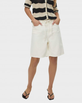 VERO MODA WOMEN'S DENIM MID RISE SHORTS - 10326196 - ECRU