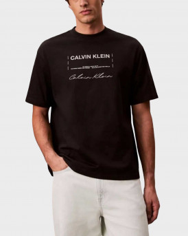CALVIN KLEIN 16S APRIL GRAPHIC SEASONAL ΑΝΔΡΙΚΗ ΚΟΝΤΟΜΑΝΙΚΗ ΜΠΛΟΥΖΑ - LV04RE827G - ΜΑΥΡΟ
